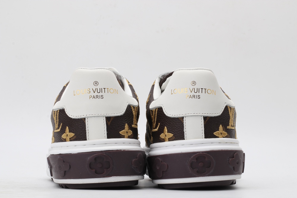L*V SNEAKER